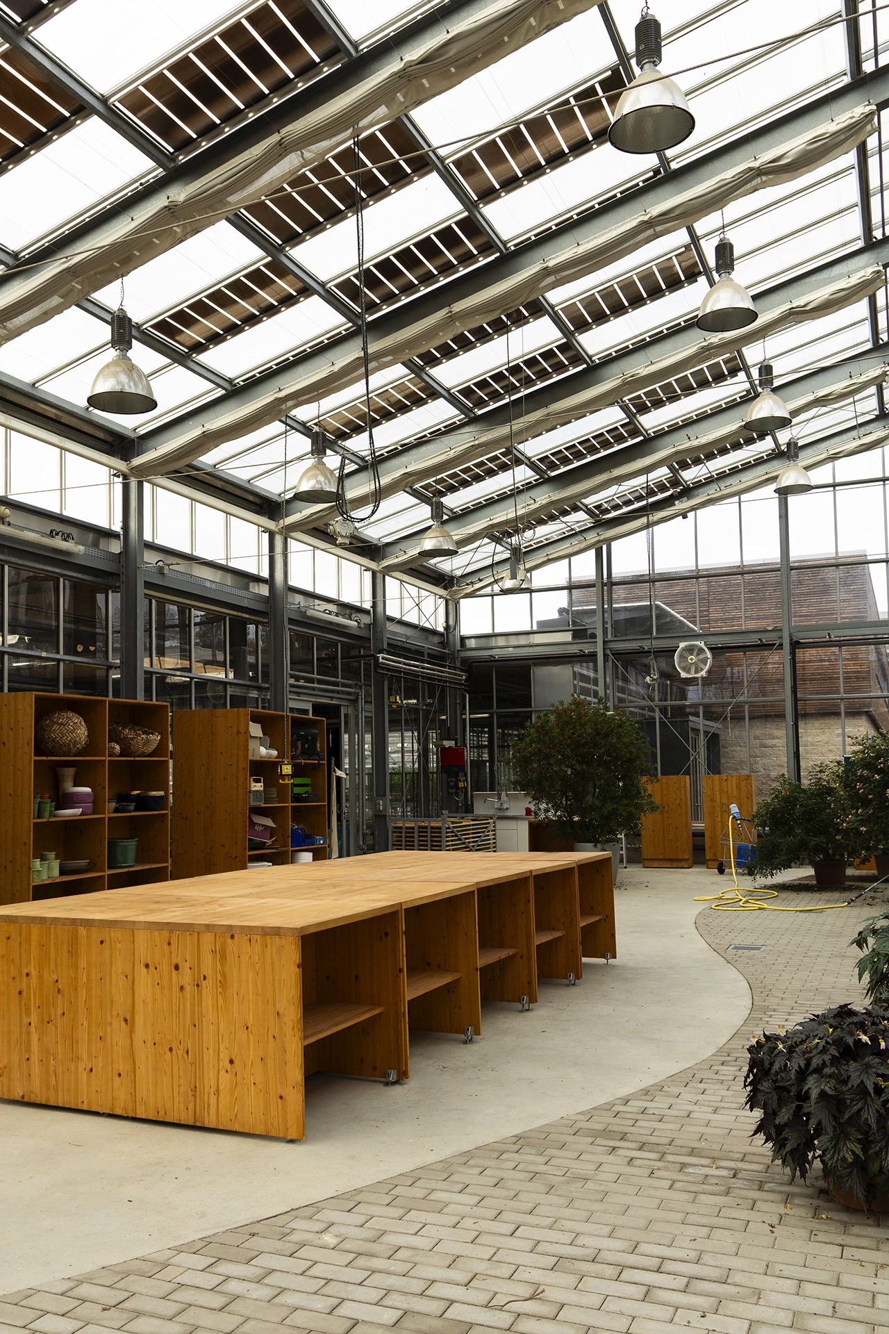 Gewächshaus mit solar im Glasdach